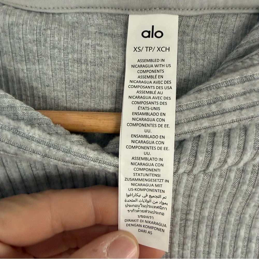 NWT‎ ALO Yoga Muse Hoodie Athletic Heather Grey Ribbed Size XS